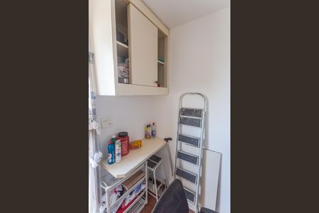 Apartamento à venda com 70m², 2 quartos e 1 vaga Apartamento à venda com 70m², 2 quartos e 1 vagaQuarto de Serviço