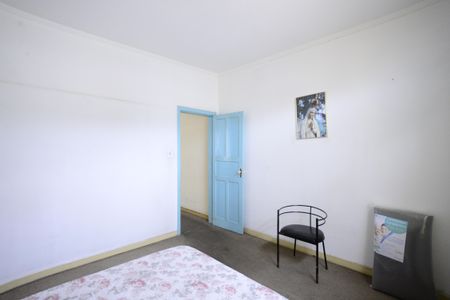 Casa à venda com 180m², 2 quartos e 1 vagaQuarto