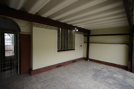 Casa à venda com 180m², 2 quartos e 1 vagaGaragem