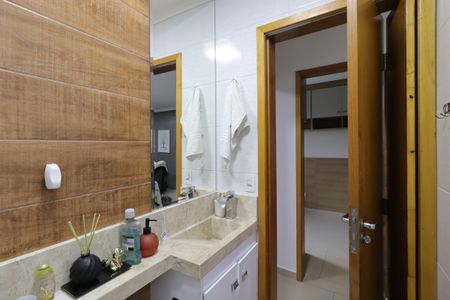 Apartamento à venda com 78m², 2 quartos e 1 vagaBanheiro