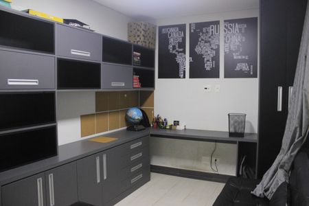 Casa para alugar com 213m², 3 quartos e 2 vagasSuíte 1