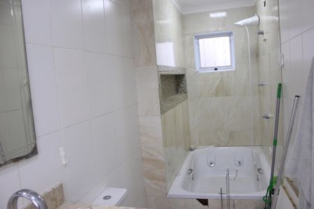 Casa para alugar com 213m², 3 quartos e 2 vagasBanheiro da Suíte 2