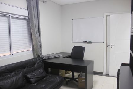 Casa para alugar com 213m², 3 quartos e 2 vagasSuíte 1