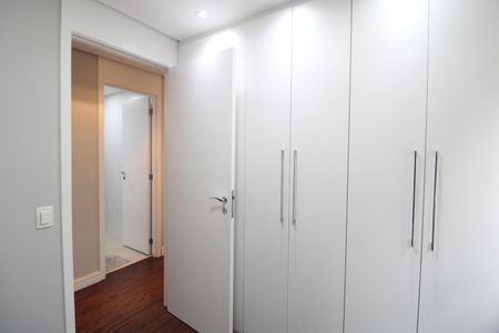 Apartamento à venda com 46m², 2 quartos e 1 vagaQuarto 2
