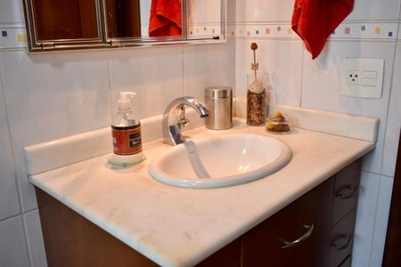 Apartamento à venda com 88m², 3 quartos e 1 vaga Apartamento à venda com 88m², 3 quartos e 1 vagaBanheiro Social