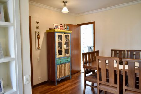 Apartamento à venda com 88m², 3 quartos e 1 vaga Apartamento à venda com 88m², 3 quartos e 1 vagaSala