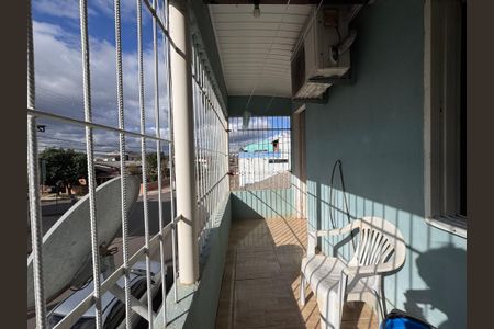 Casa para alugar com 160m², 3 quartos e 2 vagas Casa para alugar com 160m², 3 quartos e 2 vagasVaranda