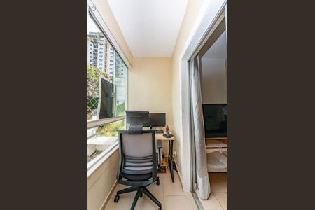 Apartamento à venda com 62m², 2 quartos e 1 vaga Apartamento à venda com 62m², 2 quartos e 1 vagaVaranda da Sala