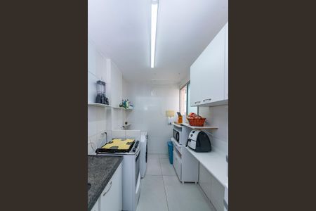 Apartamento à venda com 62m², 2 quartos e 1 vaga Apartamento à venda com 62m², 2 quartos e 1 vagaCozinha