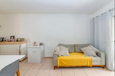 Apartamento à venda com 62m², 2 quartos e 1 vaga Apartamento à venda com 62m², 2 quartos e 1 vagaSala