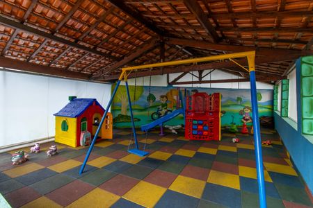 Apartamento para alugar com 57m², 2 quartos e 1 vaga Apartamento para alugar com 57m², 2 quartos e 1 vagaÁrea comum - Playground