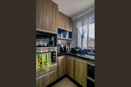 Casa à venda com 192m², 3 quartos e 5 vagas Casa à venda com 192m², 3 quartos e 5 vagasCozinha