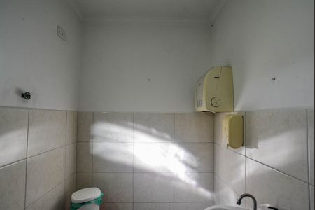 Casa à venda com 192m², 3 quartos e 5 vagas Casa à venda com 192m², 3 quartos e 5 vagasEdicula/Banheiro