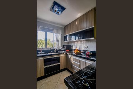 Casa à venda com 192m², 3 quartos e 5 vagas Casa à venda com 192m², 3 quartos e 5 vagasCozinha