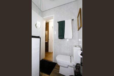 Apartamento à venda com 57m², 2 quartos e 2 vagasBanheiro Social