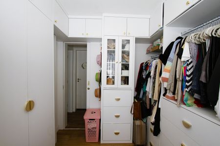 Apartamento à venda com 57m², 2 quartos e 2 vagasQuarto 