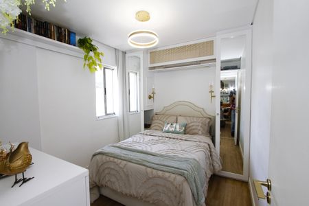 Apartamento à venda com 57m², 2 quartos e 2 vagasSuíte