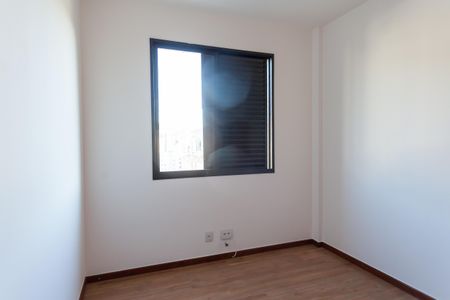 Apartamento à venda com 120m², 4 quartos e 2 vagas Apartamento à venda com 120m², 4 quartos e 2 vagasQuarto 3