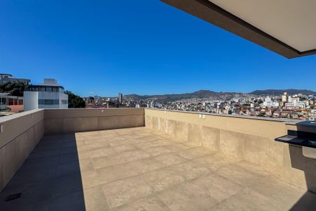 Apartamento à venda com 150m², 3 quartos e 2 vagas Apartamento à venda com 150m², 3 quartos e 2 vagasCobertura