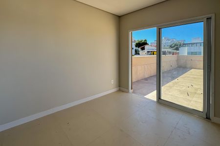 Apartamento à venda com 150m², 3 quartos e 2 vagas Apartamento à venda com 150m², 3 quartos e 2 vagasSala 2