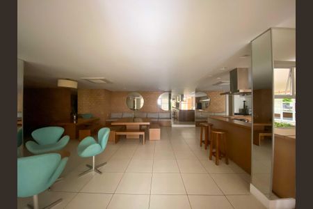 Apartamento à venda com 108m², 3 quartos e 2 vagas Apartamento à venda com 108m², 3 quartos e 2 vagasSalão de Festas