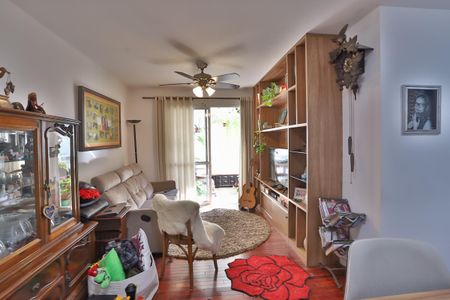 Apartamento à venda com 108m², 3 quartos e 2 vagas Apartamento à venda com 108m², 3 quartos e 2 vagasSala