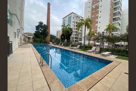 Apartamento à venda com 108m², 3 quartos e 2 vagas Apartamento à venda com 108m², 3 quartos e 2 vagasÁrea comum - Piscina