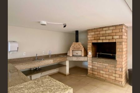 Apartamento à venda com 108m², 3 quartos e 2 vagas Apartamento à venda com 108m², 3 quartos e 2 vagasÁrea comum - Churrasqueira