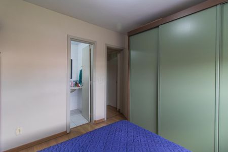 Apartamento à venda com 71m², 3 quartos e 1 vagaSuíte