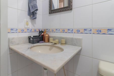 Apartamento à venda com 71m², 3 quartos e 1 vagaBanheiro Social