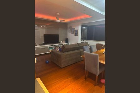 Apartamento à venda com 97m², 3 quartos e 2 vagasSala