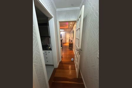 Apartamento à venda com 97m², 3 quartos e 2 vagascorredor