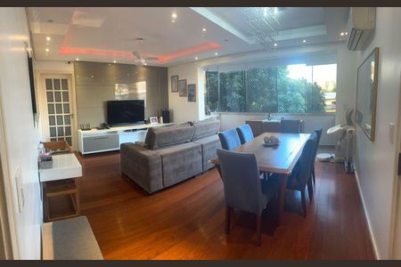 Apartamento à venda com 97m², 3 quartos e 2 vagasSala