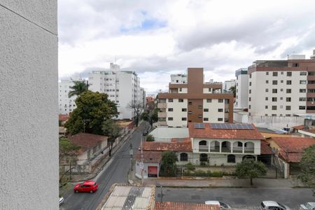 Apartamento à venda com 46m², 2 quartos e 1 vaga Apartamento à venda com 46m², 2 quartos e 1 vagaVista do Quarto