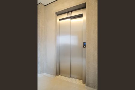 Apartamento à venda com 40m², 2 quartos e 1 vagaÁrea comum