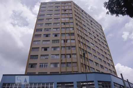 Studio à venda com 26m², 1 quarto e sem vaga Studio à venda com 26m², 1 quarto e sem vagaFachada
