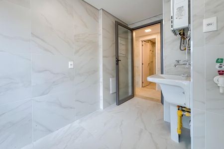 Apartamento à venda com 144m², 3 quartos e 2 vagas Apartamento à venda com 144m², 3 quartos e 2 vagasÁrea de Serviço