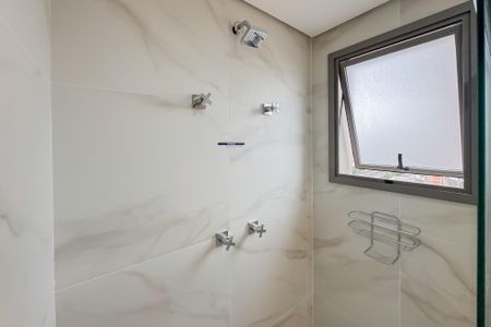 Apartamento à venda com 144m², 3 quartos e 2 vagas Apartamento à venda com 144m², 3 quartos e 2 vagasBanheiro da Suíte 2