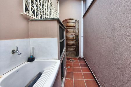 Casa à venda com 197m², 3 quartos e 1 vaga Casa à venda com 197m², 3 quartos e 1 vagaÁrea de Serviço