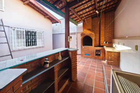 Casa à venda com 197m², 3 quartos e 1 vaga Casa à venda com 197m², 3 quartos e 1 vagaÁrea gourmet