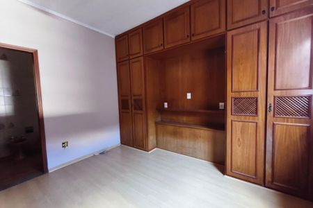 Casa à venda com 197m², 3 quartos e 1 vaga Casa à venda com 197m², 3 quartos e 1 vaga Suíte 2