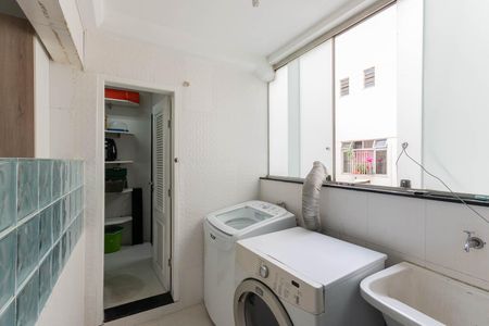 Apartamento à venda com 120m², 3 quartos e 1 vagaÁrea de Serviço