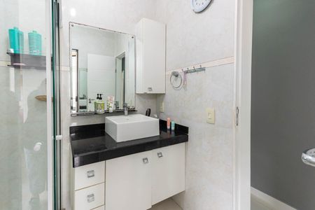 Apartamento à venda com 120m², 3 quartos e 1 vagaBanheiro Suíte 2