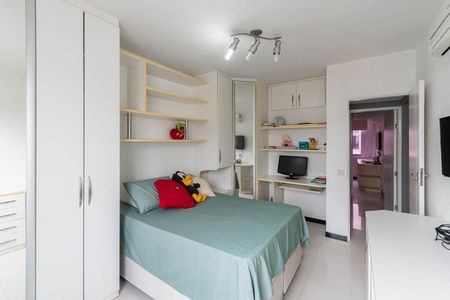 Apartamento à venda com 120m², 3 quartos e 1 vagaSuíte 3
