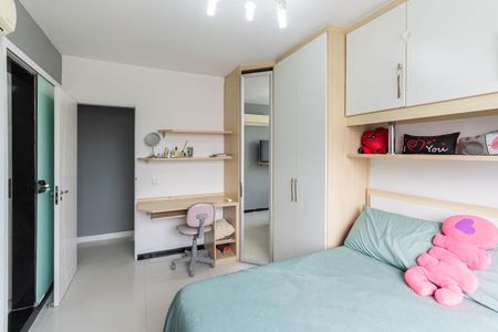 Apartamento à venda com 120m², 3 quartos e 1 vagaSuíte 2