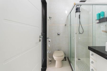 Apartamento à venda com 120m², 3 quartos e 1 vagaBanheiro Suíte 2