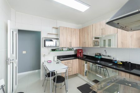 Apartamento à venda com 120m², 3 quartos e 1 vagaCozinha