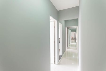 Apartamento à venda com 120m², 3 quartos e 1 vagaCorredor