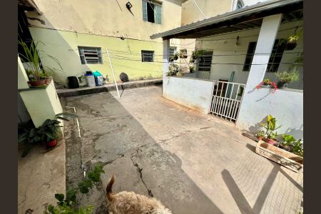 Casa à venda com 360m², 3 quartos e 3 vagas Casa à venda com 360m², 3 quartos e 3 vagasÁrea Externa