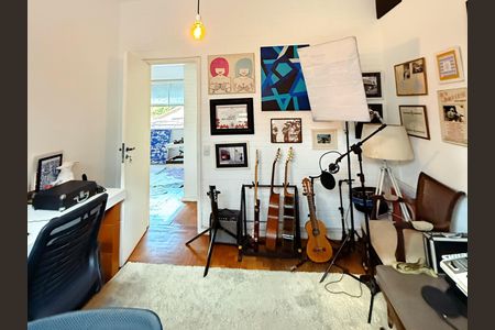 Apartamento à venda com 100m², 3 quartos e sem vaga